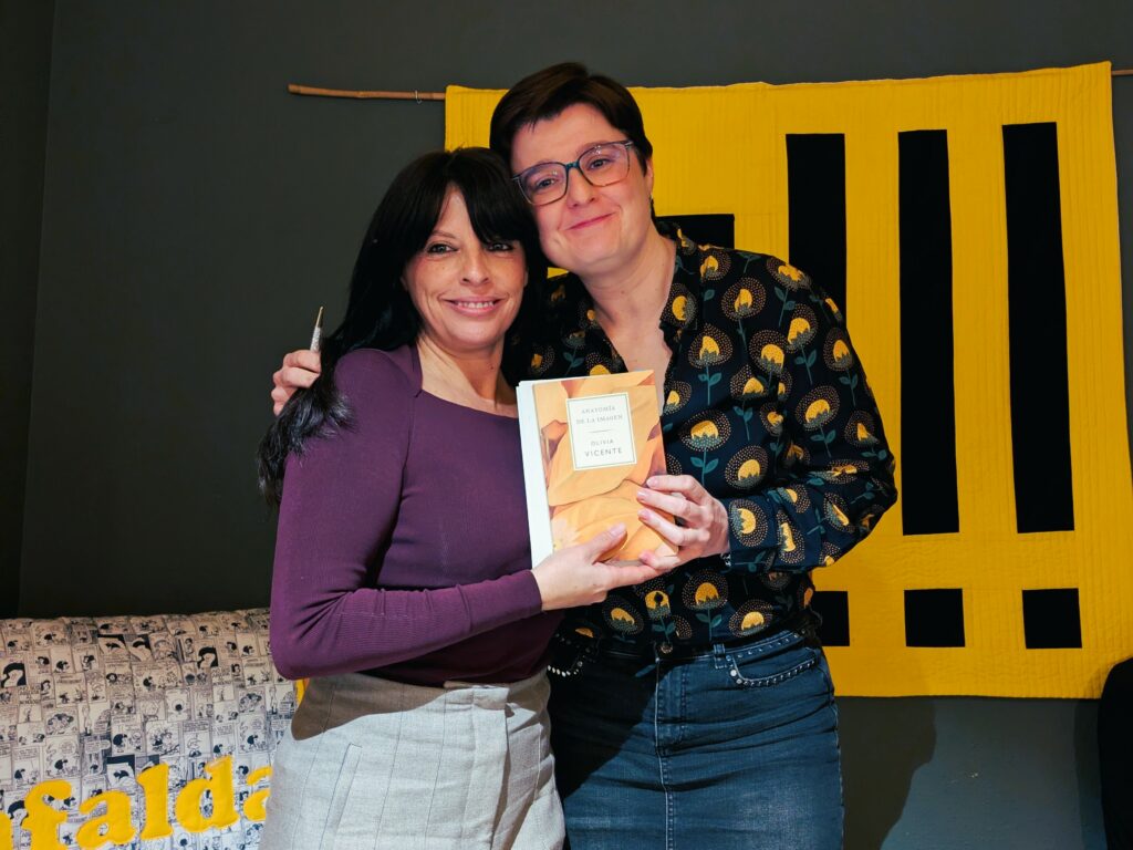 Anatomía de la imagen: Presentación en Granada pxl 20260220 191929377 copia.mp